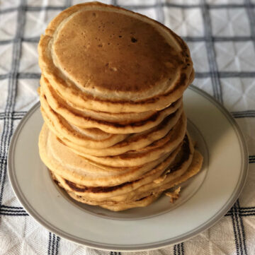 Pretty tall pancakes stack