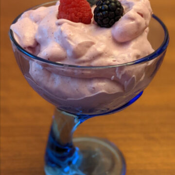 Berry mousse in cup