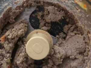 mushrooms_walnuts_food_processor